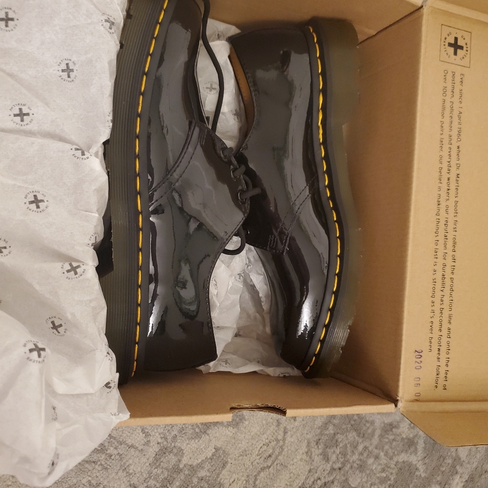 Black Patent leather Dr.martens